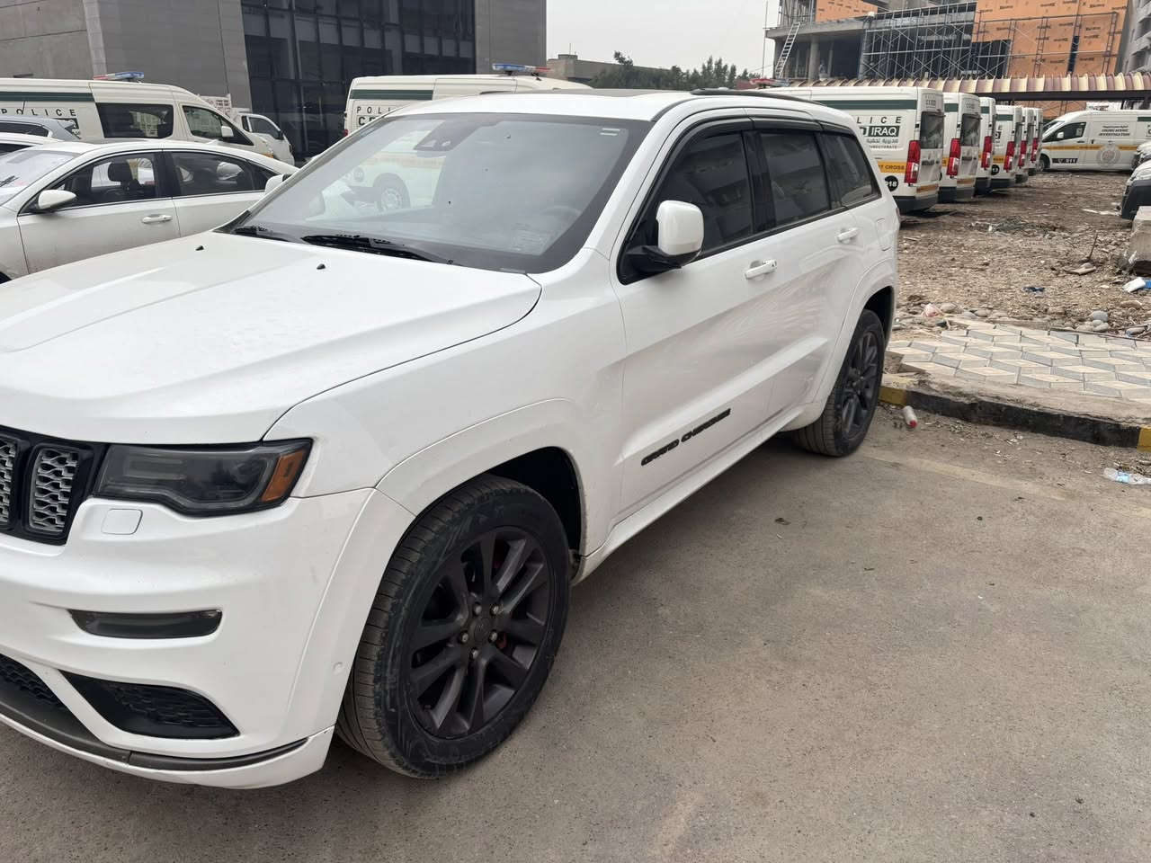 السلام عليكم
جيب اوفرلاند موديل ١٨
فول مواصفات ماشيه ٧٦
حادثه موضح بالصور 
لا شاصي ولا فخذه بس اللغد ونفسه مسحوب
***********
سعره ٢٣٠ وبيه مجال بسيط
