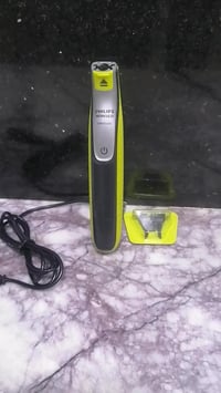 فيليبس ون بليد • ١٢٠ دقيقة • رطب وجاف