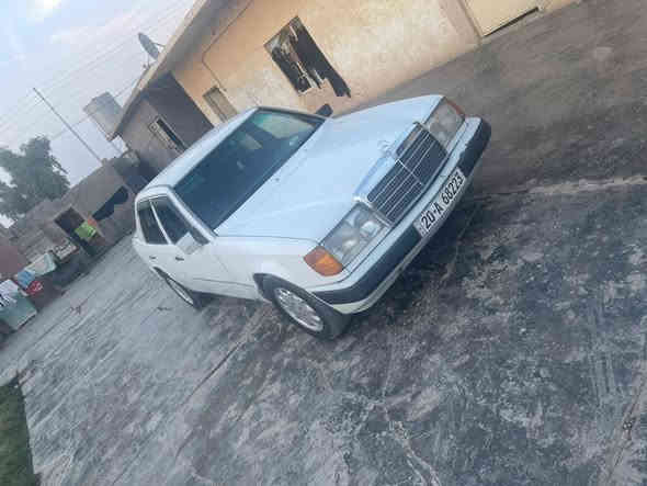 سلام عليكم
مرسيدس دب 1991

رقم ديالى جديد

تبريد شغال 

سنويه جديده لغايه 2029

شرط الوكاله والتحويل

محرك بطه 2500

كير محرك مكفولات بالشرط

صدر جديد

تخم تاير

مكفوله كفاله عامه من الضربه والمعجون

قواعد دبل جديده

مكفوله من الخياس

كهربائيات كله شغاله

داخل نظيف كلش 

سياره جاهزه خير من الله كل نقص مابيها

السعر 58 بيها مجال بسيط

***********

***********

ديالى ناحية السعديه
