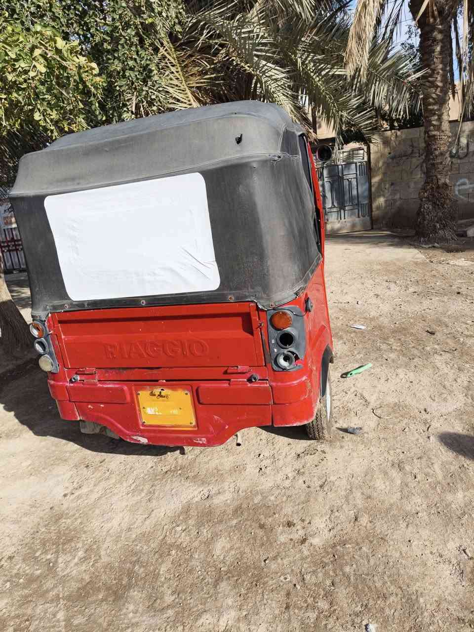 سلام عليكم تكتك بايجو  مكينه بلادي مامحوره  وراق لبيع او مراوس بستوته لاطسه مكينه نوديل ١٨وراق تكتك حلوه وياله  مال باجاج بس لمامي مال بياجو  سعره لايتات شغراله تايرات جدد  نكاني كاطون لرازي عل خولي ولي لعحبه ***********   سعره  مليون وبيه مجال
