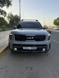 عندي السيارة لبيع جاهزه من كلشي دينار ما تصرف عليه جديده كلش  ————————...