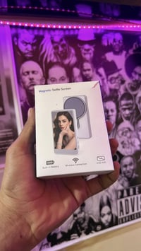 قطعة ايفون • تتخلة بالظهر • تكبير الكامرة