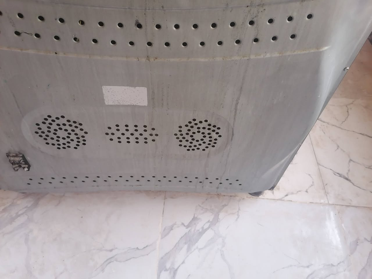 طباخ تركي درجه اولى خمس عيون الون صاجي استعمال قليل مال بيت شرط الفحص *********** العنوان هبهب السعر ٣٠٠
