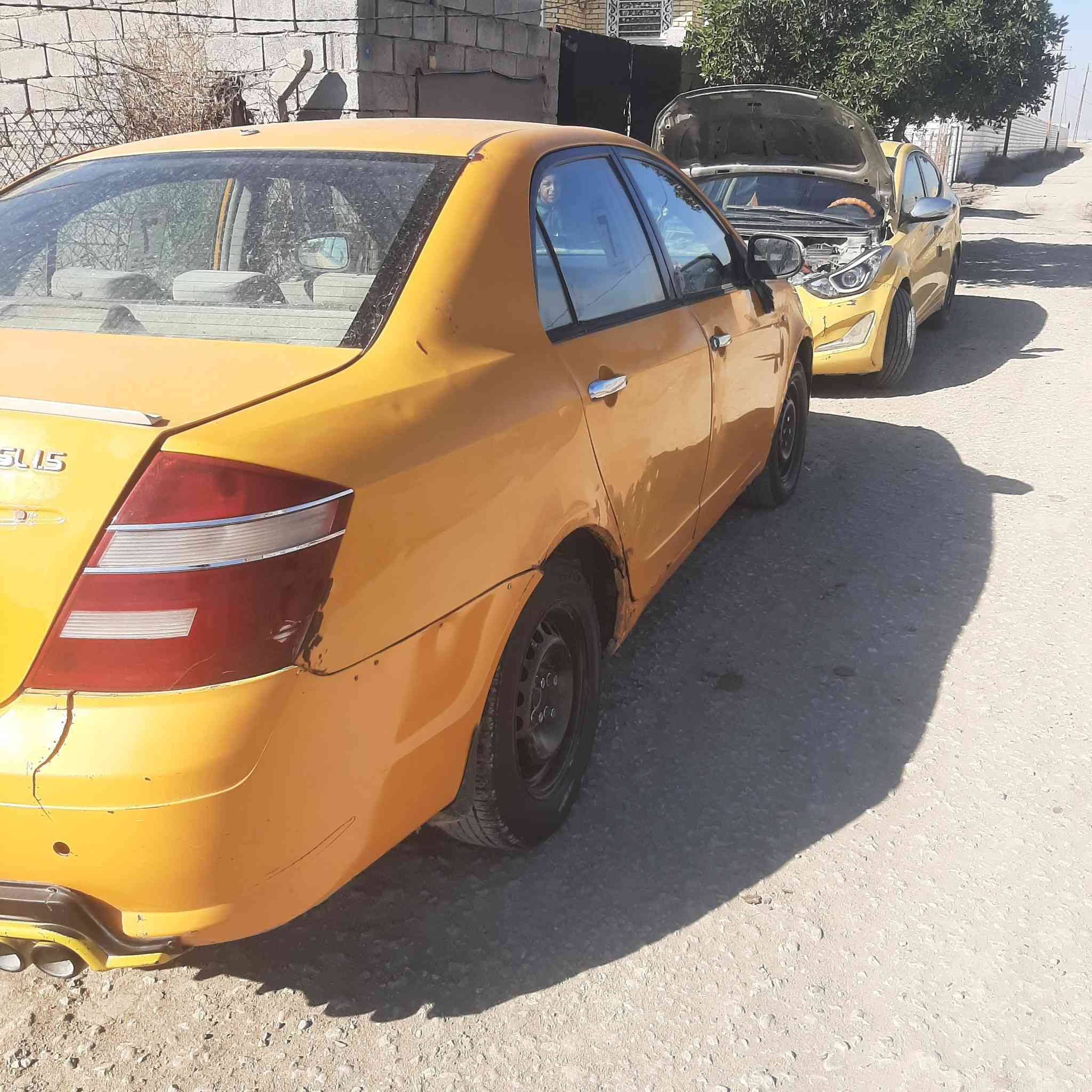 سلام عليك  جلي موبل  موديل  ١٣ سنويه ال٢٩ بسمي مكفوله من التبديل وصبغ مكينه وكير كورلا ١٨٠٠ بي كاتشو تفاصيل أكثر هذه رقمي ***********
