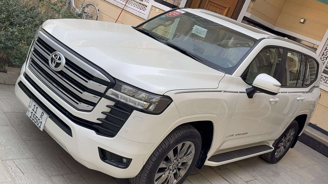 لاندكروز 2025 
ضمان ساز 
3 شاشات تطبيق 
مواصفات gxr معروفة 
كفالة عامة ماشية 5000
سعر 73.000$وبيها مجال
التواصل ***********
