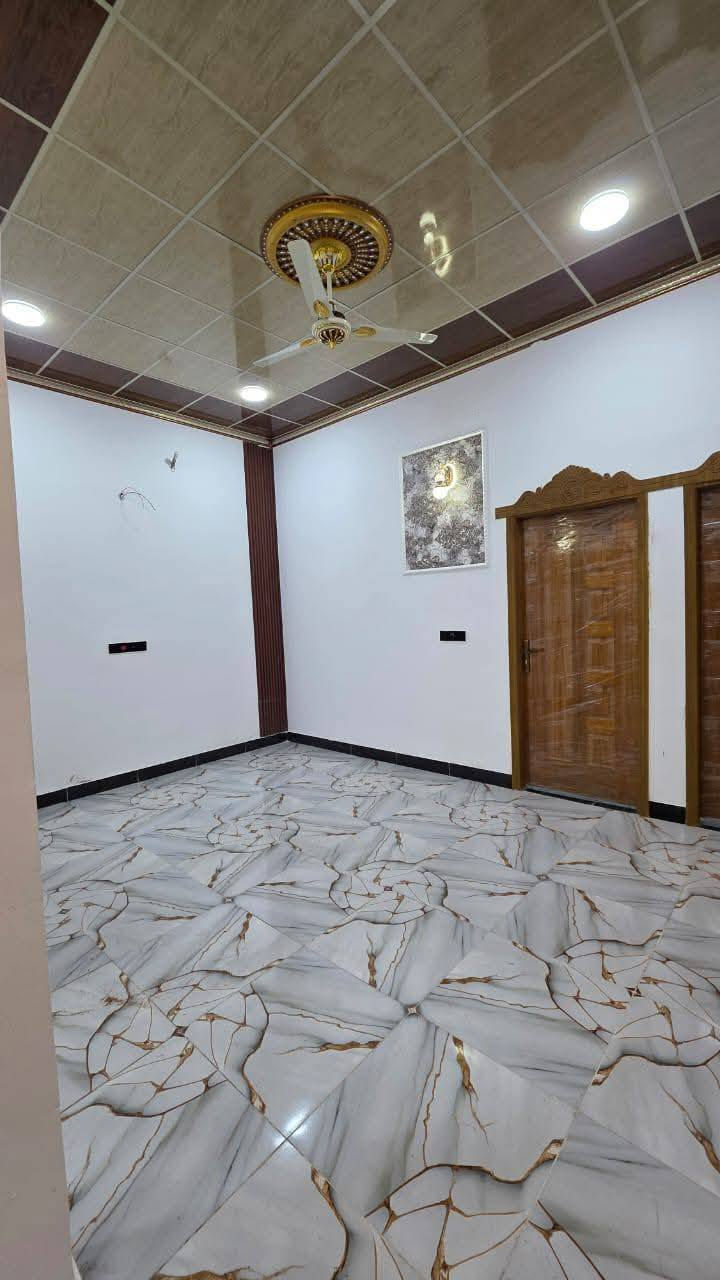 تحية حب وأحترام لكل ألمشاهدين 🌹
***********
توفر دارين سكن 🏭
موقع راقي كلش مرتب

مساحات كل بيت 150م
طبعن البيوت شقل  درجه أولى👍
بيوت مرتبه ونضام راقي

شارع 10 متر
جميع لخدمات متوفره 
محتويات كل بيت ⬇️
كراج + دوانيه + صاله +
مطبخ + غرف نوم 2 +
مناور + صحيات خارجي داخلي

أخذ بيت حلامك قبل لاينباع 💦
نوع العقار : طابو زراعي بأسم عراقي تتكاتب وي أبو طابو مباشرةً 💯

العنوان : البصره أبي لخصيب
حمدان قرب البريد كلش مرتب وقريب على شارع حمدان رئيسي

كل هاذ جمال وترتيب
بسعر : 83 💲مليون وبي مجال للشراي 🔷
***********
