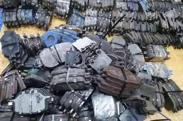 متوفر ادوات (ملكة )
 العنوان كربلاء الحسينية -صناعي العطيشي 
***********
***********
