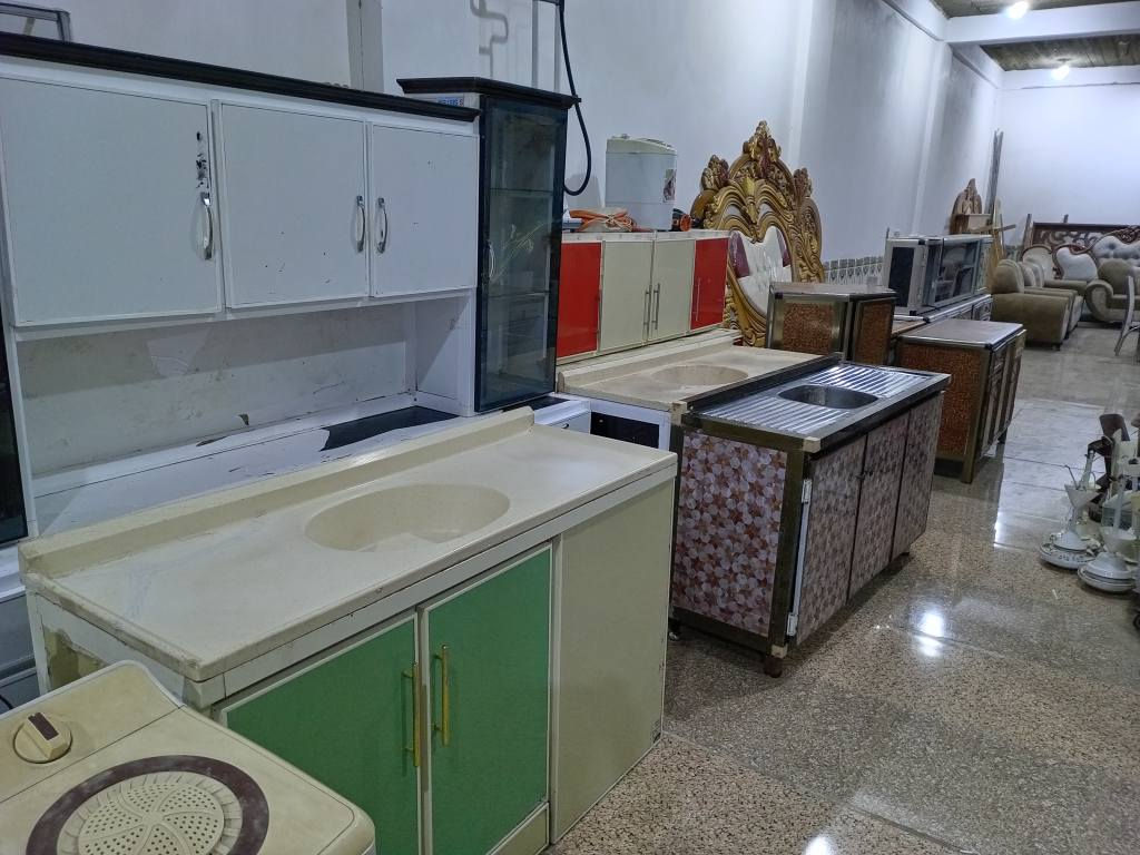 مجمع الريان لبيع وشراء الأثاث المنزلي المستخدم.
العنوان _ الرمادي _التأميم _ شارع 30 قرب جسر الحوز_ مقابل ثانوية الأنبار للمتميزين.
للأتصال والمراسلة على الواتس اب *********** الرمادي, الأنبار
