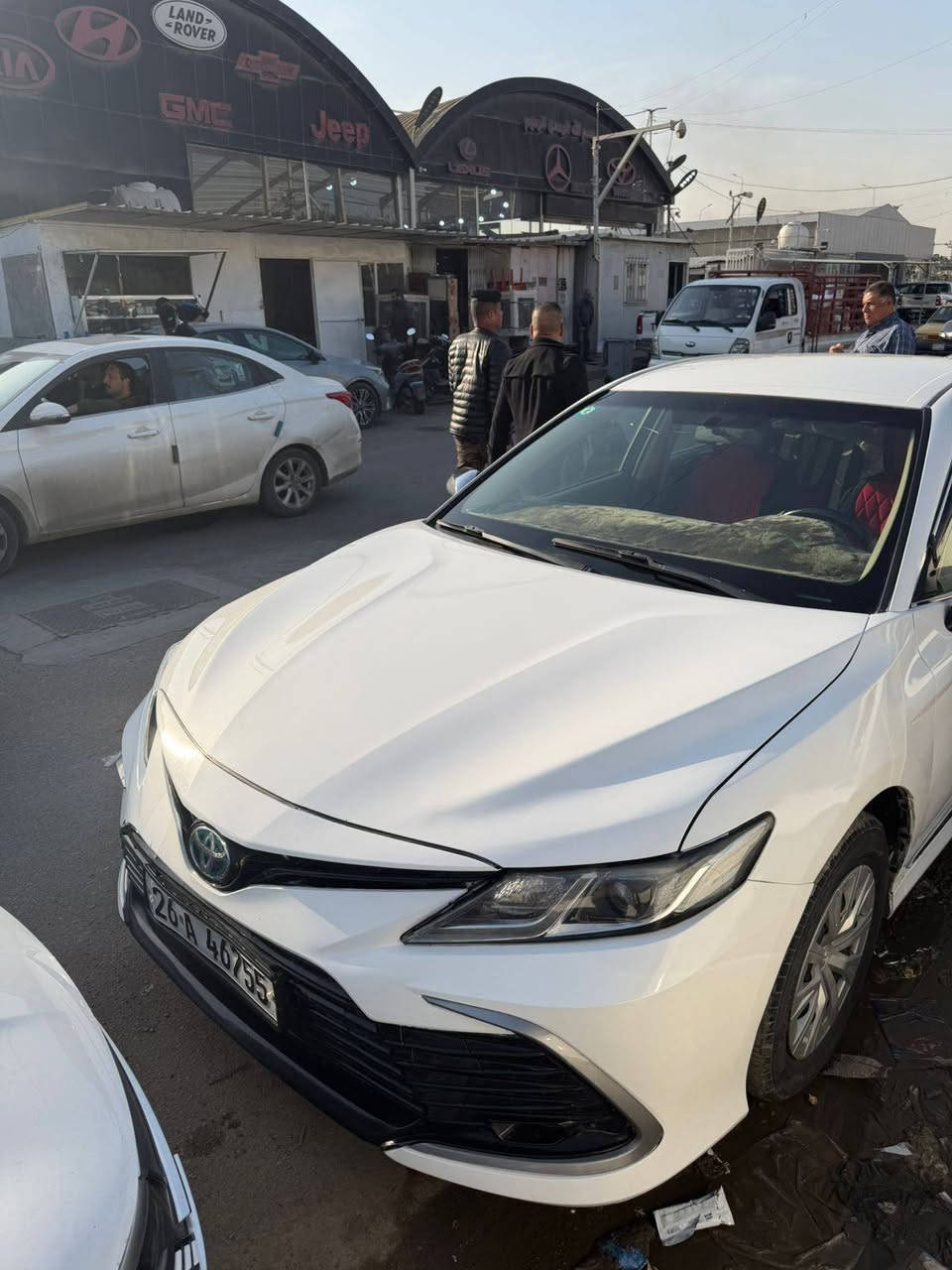 السلام عليكم كامري هايبرد كلها شرط بلاد٢٠٢٣ تكسي دبي السعر ١٣٠ سياره جديده بدون اي نقص تخم تاير جديد العنوان صلاح الدين ***********
