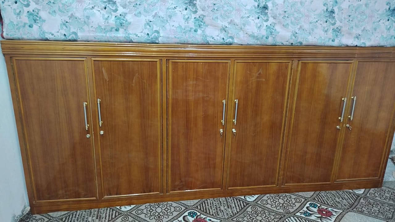 كونسول 125
طباخ 280
سرير 50
منضد 225


**إذا كنت صاحب هذا الإعلان وتريد حذفه لأي سبب، رجاءا أرسل رسالة إلى الدعم الفني**