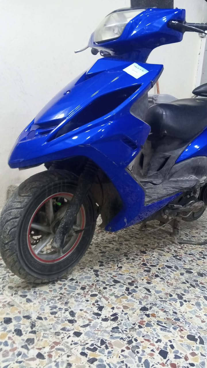 سلام عليكم جي تي ار البيع او مراوس عدله مال لعب بس موو نطيحه شلعه ومعدل تشك كاع مكينه بلاديه ماه مفتوحه نقصهه بس اشاير امامي كهربايتهه شغاله نقصه قبق  عارضهه 500 وبيهه مجال حك جيه مكاني بغداد شهداء مال العبيدي


**إذا كنت صاحب هذا الإعلان وتريد حذفه لأي سبب، رجاءا أرسل رسالة إلى الدعم الفني**