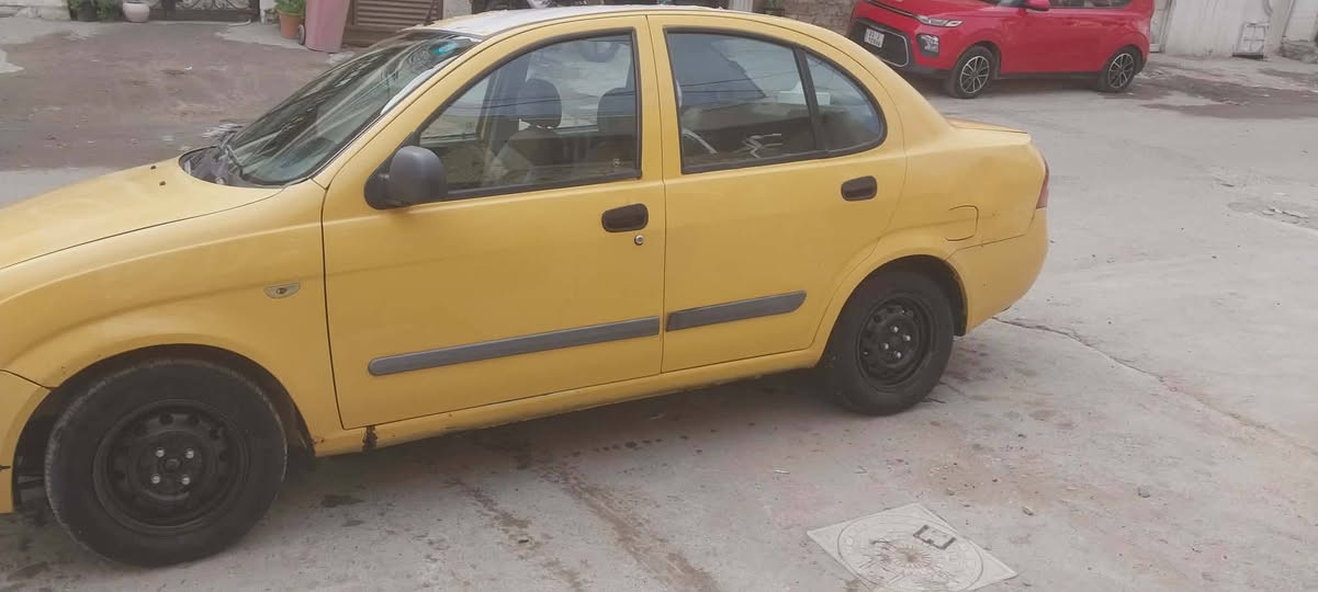 سلام عليكم طيبه للبيع 2015 رقم انكليزي تحويل ثاني يوم سياره بيها خياسات وضربه بالباب الخلفي بسيطه ترجع على بارد سياره بيها درايم شفتات تعبانه بيهن طكه كير مكينه خير من الله تجي وشوف العنوان الزعفرانية *********** متواجد واتساب مازنجر عارضها ب ٣٢ وبيها مجال حك الجية
