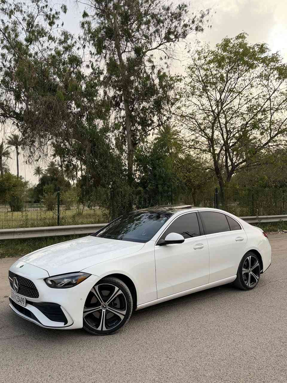 السلام عليكم
مارسدس c300
2024 
مواصفات معروفه فول الفول
فتحه 
وداخل ابيض كشن تدفئه تبريد وخزن ميموري
رادارات امامي خلفي جانبي
قياده ذاتيه 
اوتو بارك
جنطه كهرباء 
ترحيب ستيرن وكشن
مري قلاب 
السياره معروفه بمواصفاته
ماشيه ١٨ 
وارد امريكي
بيه جنطه مبدله نفس الون وبنيد مصبوغ بدون ايرباك 
رقم اربيل بسمي 
مكانه بغداد صليخ
سعر 320$


**إذا كنت صاحب هذا الإعلان وتريد حذفه لأي سبب، رجاءا أرسل رسالة إلى الدعم الفني**