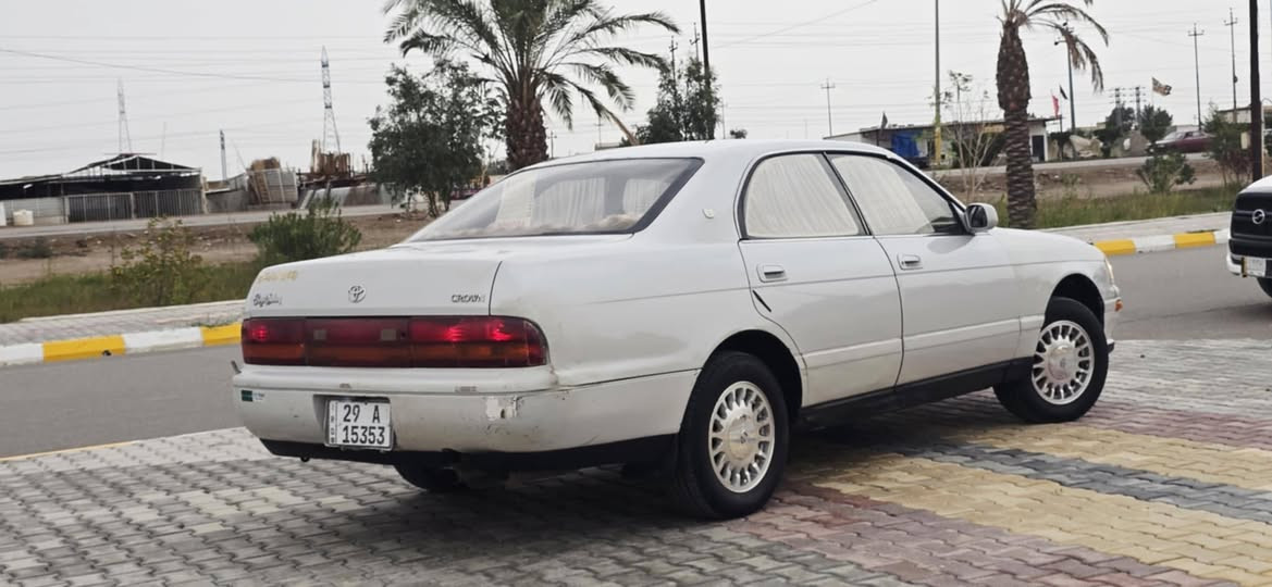 سلام عليكم 
تيوتا كراون 1991
رقم واسط نكليزي سنويه جديده 31 هزه جديدة 
مكفوله من الكص ونقل الجثه والضربه والكلبه والتجيه والصبغ 
تخم تاير 
صدر جديد 
مكينه 2500 ديلكو 
كير 
تبريد ثلج
تبريد ثلج
اكسل 
شاصي 
كهربائيات كلها شغاله 
غرفه جديدة 
كشن كهربائي 
سعرها 54 
كوت 
***********
