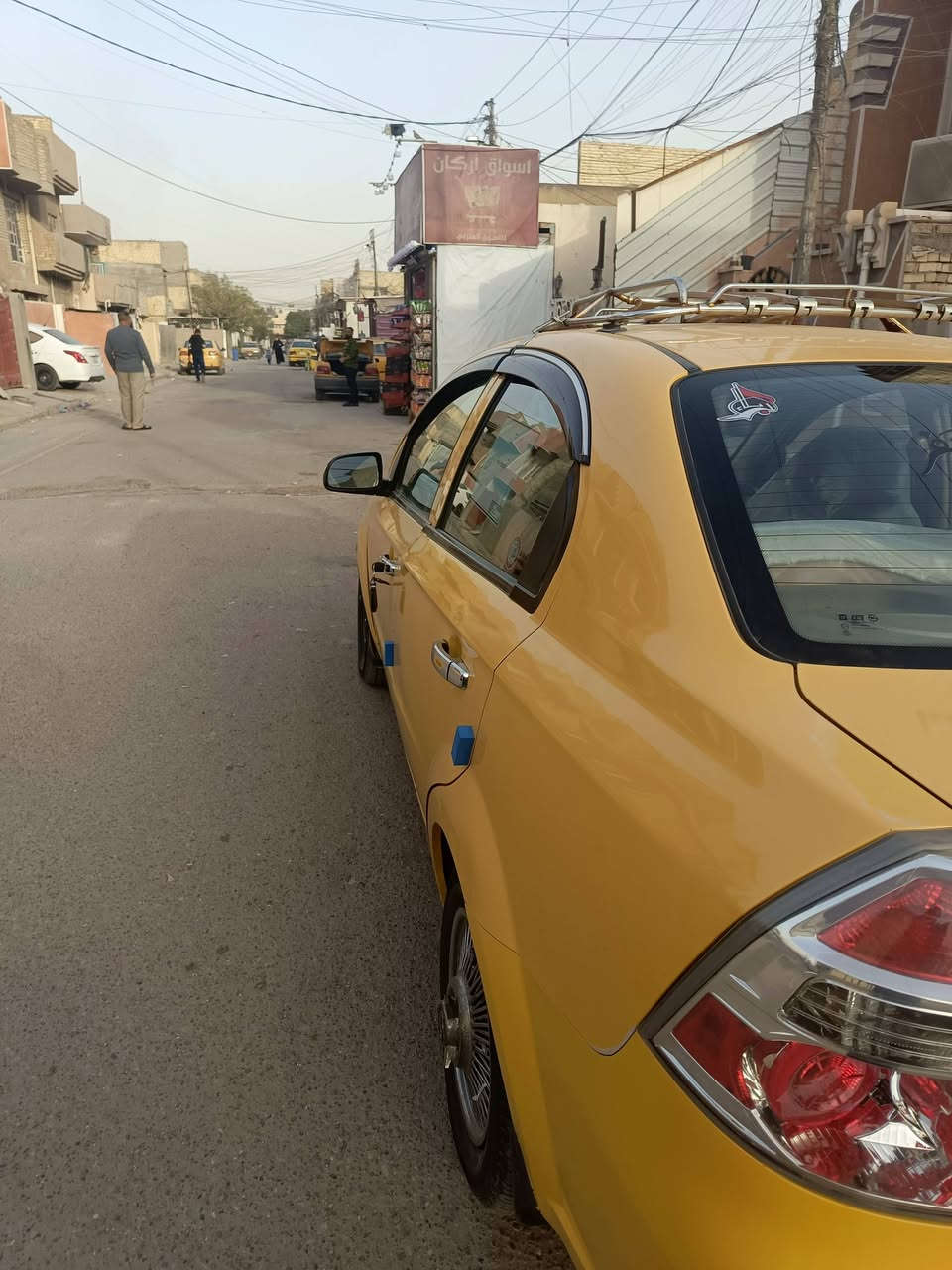 سيارة افيو ألفين وعشرة2010 كاملة حدادية تبريد ما بيهة أي نقص سعر خاص الموقع بغداد الشعب الرقم ***********
