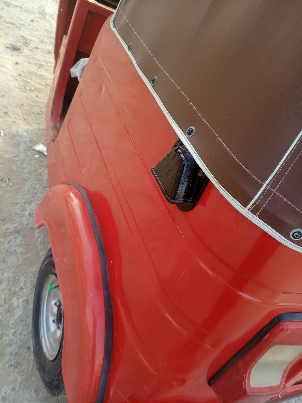 سلام عليكم تكتك البيع 18شهر 12 رقم وسنويه  مكاني سبع قصور تكتك  كمله لهاخر حبايه. شراي ينتصل ***********
