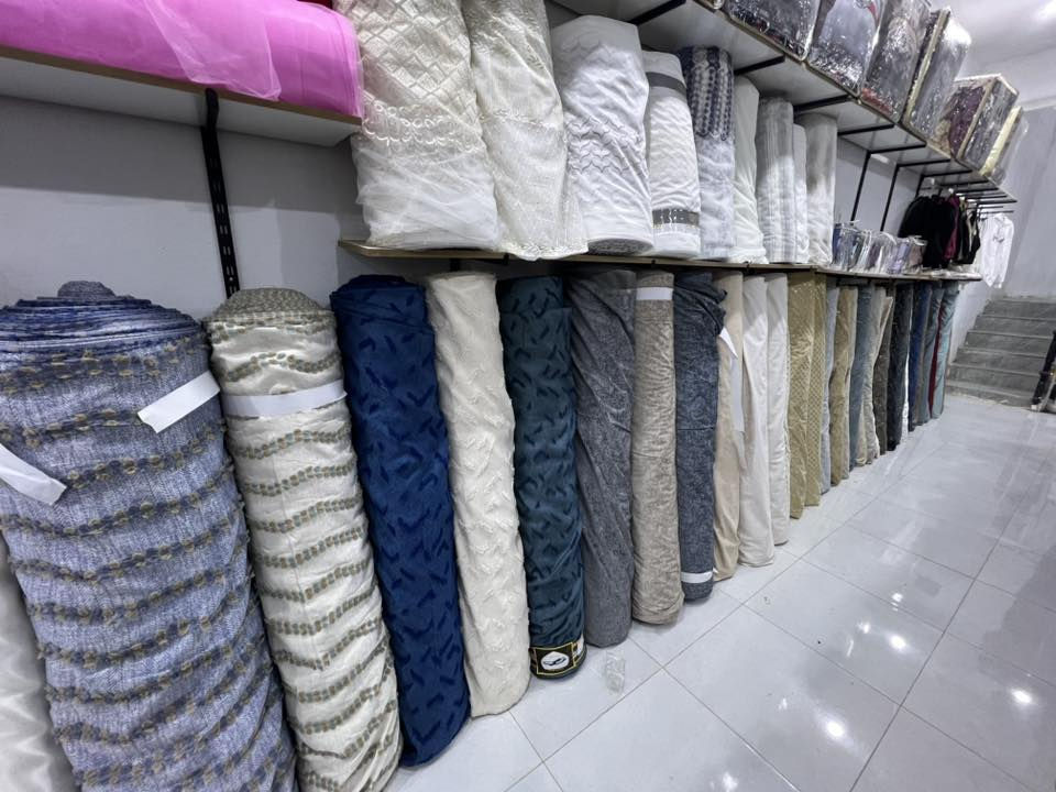 مجمع بيت فاخر ✅
وصل قماش برده 
بوهيمي سعر المتر 
6000الف
قماش برده ساده 
سعر المتر 
6000الف 
العنوان الزبيدية حي العسكري مجمع بيت فاخر


**إذا كنت صاحب هذا الإعلان وتريد حذفه لأي سبب، رجاءا أرسل رسالة إلى الدعم الفني**