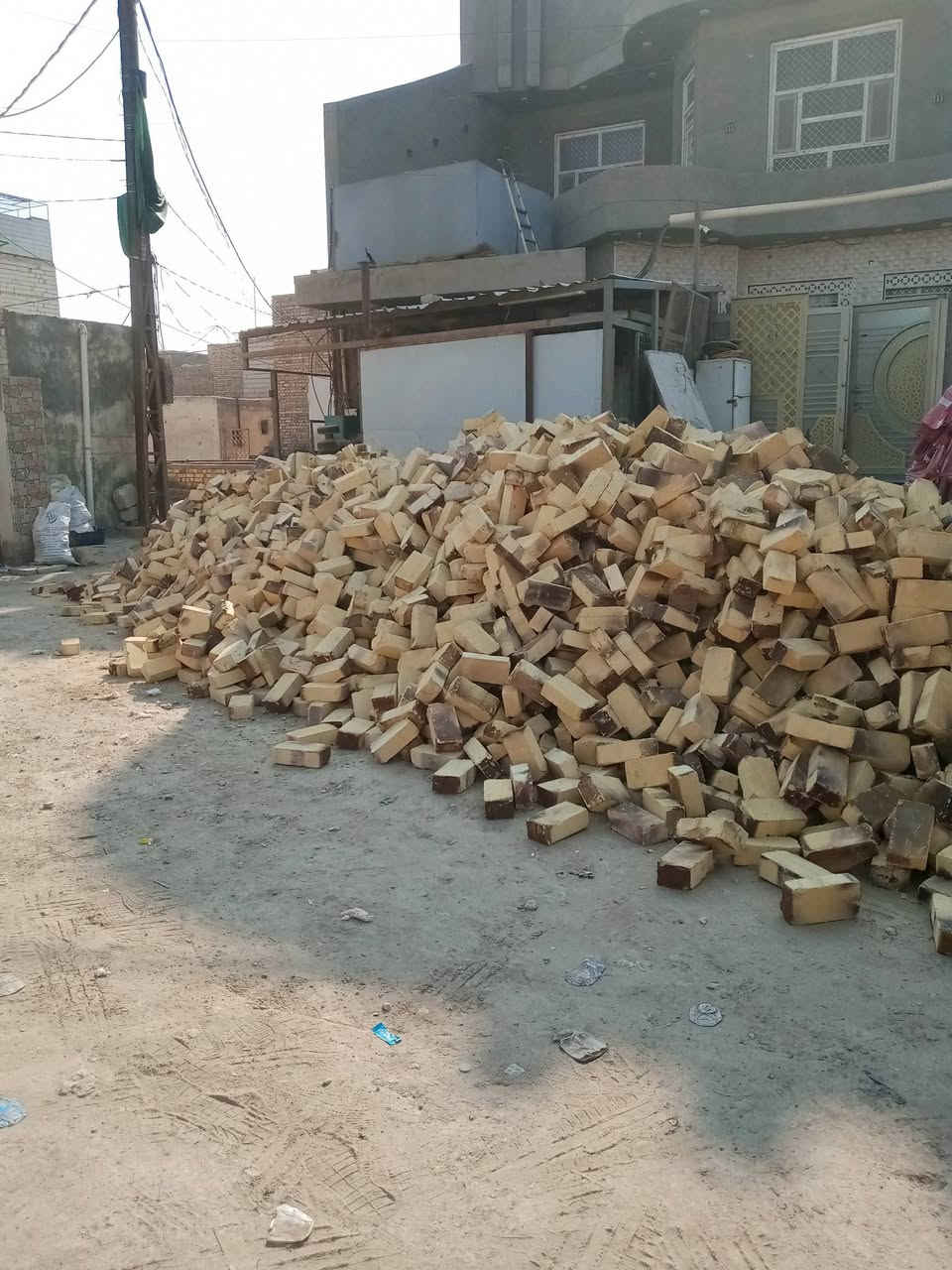 طابوك شرط عل مكلاب لون وقوه وقلب 4000 وزياده انتصال بيك خير ودلال والسعر حسب مكانك ***********
