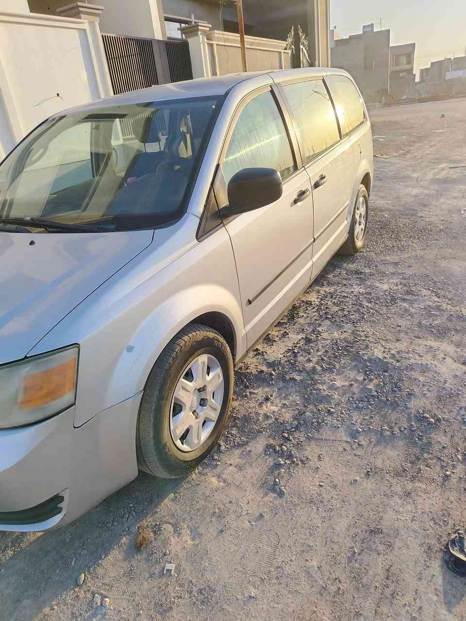 السلام عليكم
دوج كرفان موديل 2008 محرك 3300 رقم بغداد ضررها صبغ صفحة اليمين مع قسم من الباب الخلفي بدون بجم اي جراد ما بيها محرك بدلته جديد تبريد منظومة كاملة كلها مبدلها السعر ٩٥... *********** وات ساب
