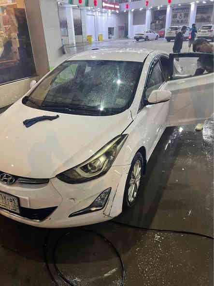 سلام عليكم شباب هونداي لانتره مديل 2016 وارد كوري بيها 3قطع صبق بدون دواخل الكوري بعد معروف بي صبغ سياره حلوه او نضيفه يرادلها ترتيب شوي ماشيا 150 حقيقي لأبيها ضربه ولا تبديل  سعر 110 مجال قليل كلش حك جيه رقمي *********** شراي يتصل مكاني حيانيه البصرة
