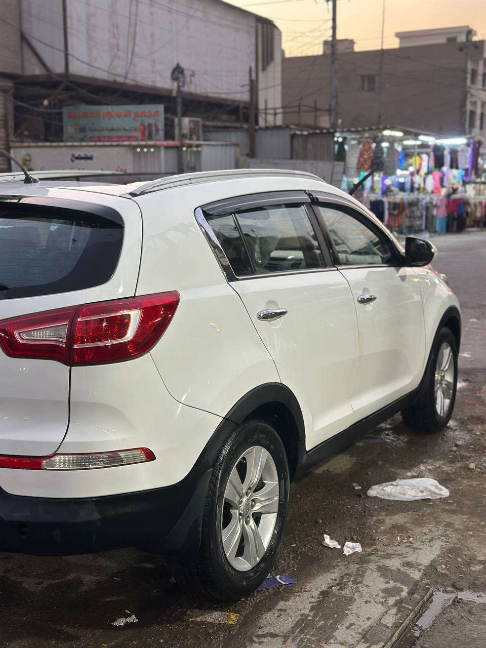كيا سبورتج موديل 2011
خليجي سونار داخل صور 📷 
السعر 128 بيها مجال 
الاتصال ***********
