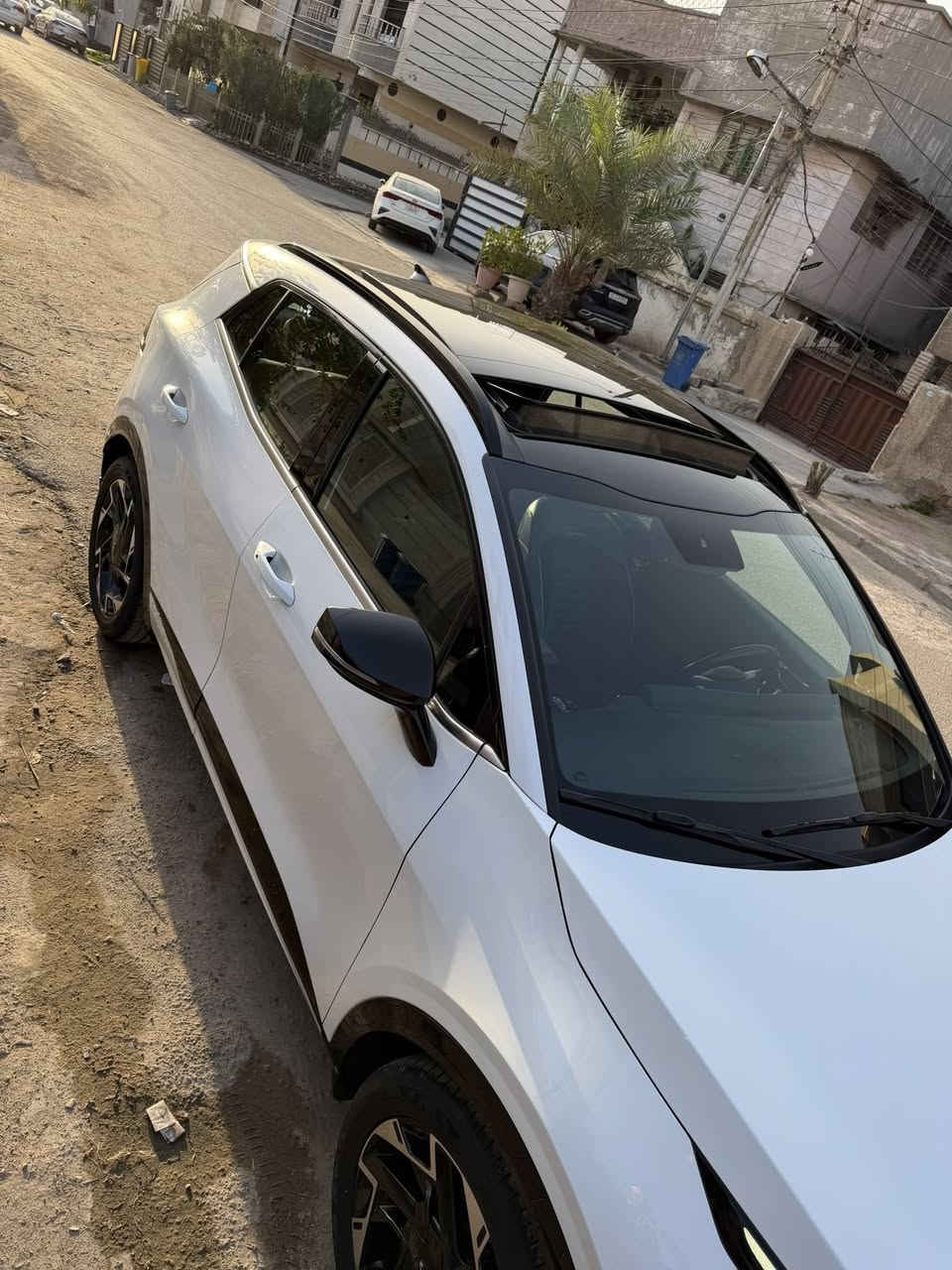 سلا وعليكم كيه سبورتج جيتي لاين الفول موصفات السياره خليجيه موديل 2024 رقم بغداد الجديد 
السياره بسمي
بلو رامه 
مري شفط
كشنات جلد 
كشنات دتفى تبريد 
ستيرن تدفى
سياقه ذاتيه 
تحديد مسار 
ردار 
حساسات خلفيه وامانيه
جنطه كهرباء
ترحيب ذاتي
شحن لسنكي
وبيه هواي موصفات بعد 
السياره بيه ضربه بل جملغ مصبوغ وبنيد 
وبيه بارد بل باب مال سايق قليل كلش 
ماشيه 28km
السعر 210وبيه مجال 
رقم ***********
