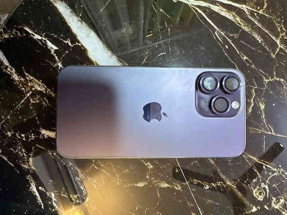 سلام عليكم 
مرخصت مدير الكروب

ايفون 14PROMAX

ذاكرة 256
بطارية🔋86
الجهاز مكفول نضافة 100‎%‎

السعر 800 وبي مجال 💸

العنوان الشعب حي التجار 

      واتساب ***********📱
