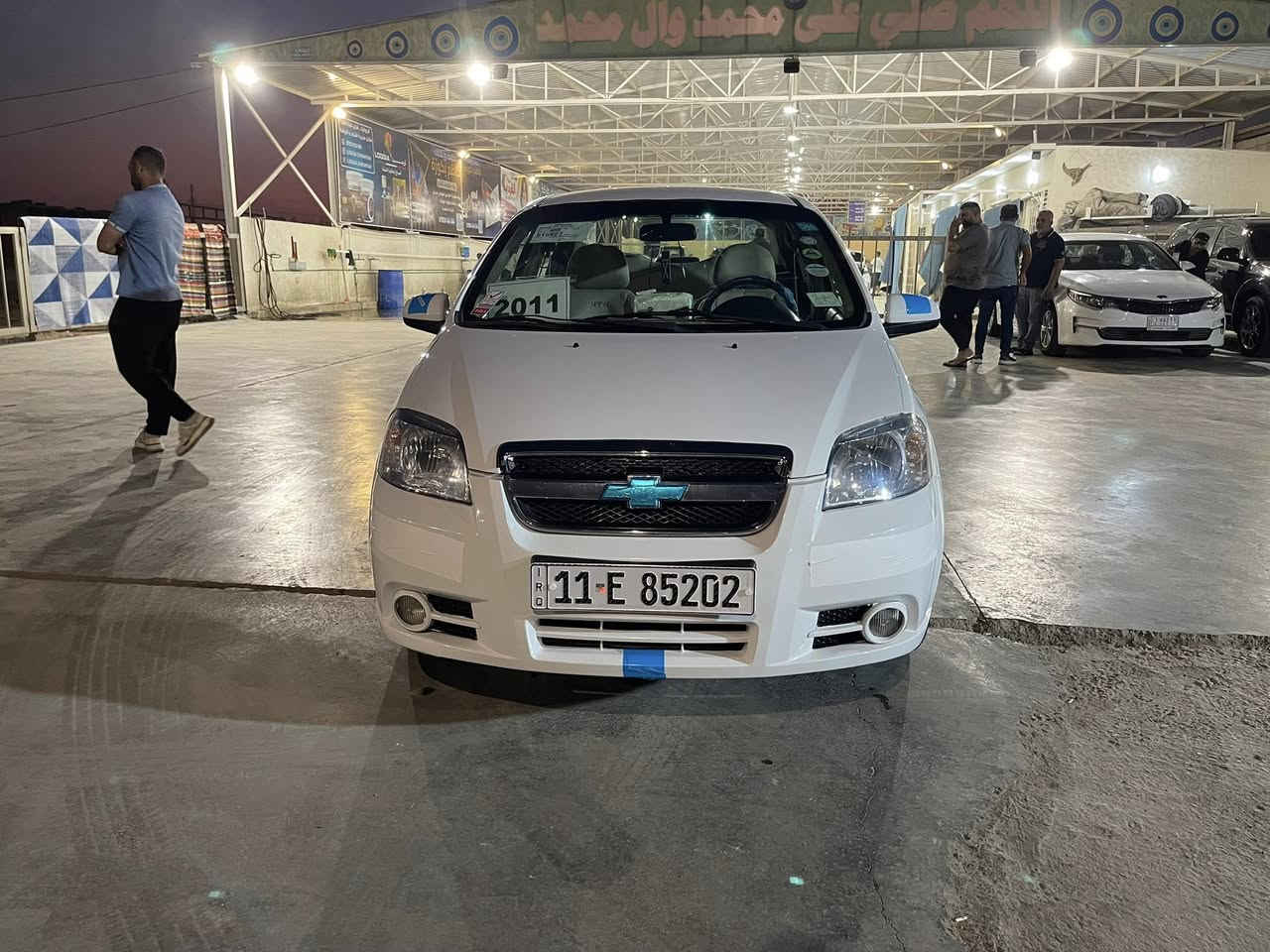 سلام عليكم افيو للبيع موديل2011السياره مكفوله كفاله عامه
تخم تاير حداديه 100بل100كير محرك جدد خير من الله رقم بغداد بسمي مكان السياره دوانيه سعر 90وبيه مجال للطبين رقم ***********
