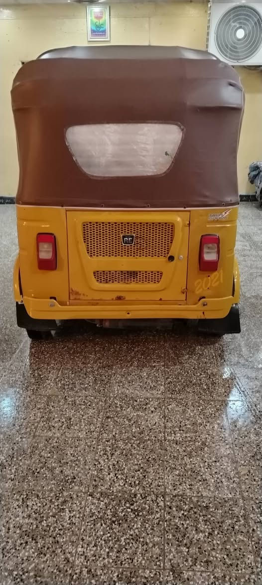 سلام عليكم شباب تكتك البيع 2021سنويه طالبه تجفيت تكتك كشرته حلوه سهر 7000بيه مجال حك جيه 
رقم ***********
