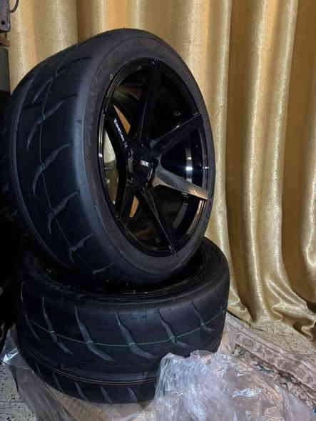 تخم ويل Emotion R Wheels الخسفه القويه وبلوكه قويه جدآ  حجم 18 تو سايز الخلفي 10 ونص امامي 9 ونص سعر التخم جديد غير مستعمل بدون تايرات  فقط 675 الف  ( استخدام يومي / او استعراضات / او وياله دوسات ) 🔥🖤

تايون وليس صيني ❗️💭⚠️

ومتوفر سايز واحد او تو سايز #باليعجبك  #لون_اسود فقط ❗️🤍

يرهم جارجر جالنجر اوباما موستنك نيسان Z  كولف R او كولف عاديه كيا ستنكر Bmw مارسيدس جنسيزز الكوري ب صوره عامه ..  دز نوع سيارتك اجاوبك يرهم او لا 🤍 

بيع فقط قطع محدوده ضاله لا يوجد مراوس مكاني بغداد 

الواتساب 📲👇🏻: ***********
https://wa.me/964***********

متوفر توصيل حصرآ شركة الوسيط 📍 
تاخذ على التخم 40 الف تسعيرتهم لكل محافضات او بغداد
