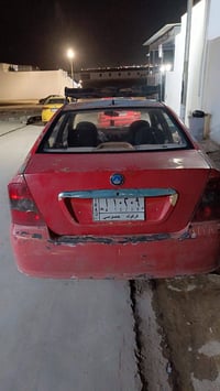 جيلي موديل 2012  كير ومحرك بشرط بطاقه بانزين السعر 32وبيها مجال قليل 0...