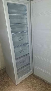 للبيع مجمده مركزيه مستعمل قليل  الموقع غزاليه سعر مناسب للستفسار 07505...