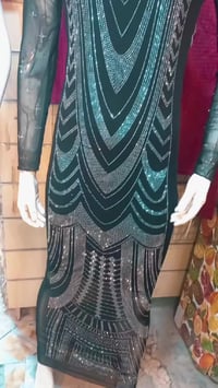 ملابس • للبيع • رابط فيسبوك