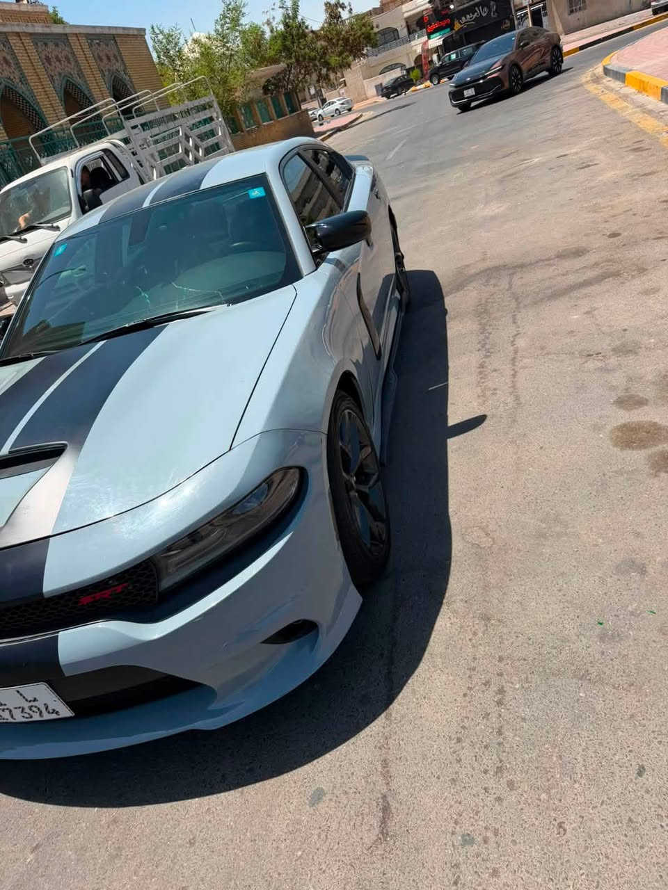 السلام عليكم 
جارجر موديل 2022 SXT لون سموك حادثه جاملغ الامامي والباب بدون دواخل سياره جديده كلش ماشيه 30 ميل محدثه البنيد ودعاميات البنيد الاصلي عندي ضامه موجود. عليها عازل حراري الجام السياره كلها 
السياره باسمي داخله جديد مكانها بغداد 
230 وبيها مجال 
***********
