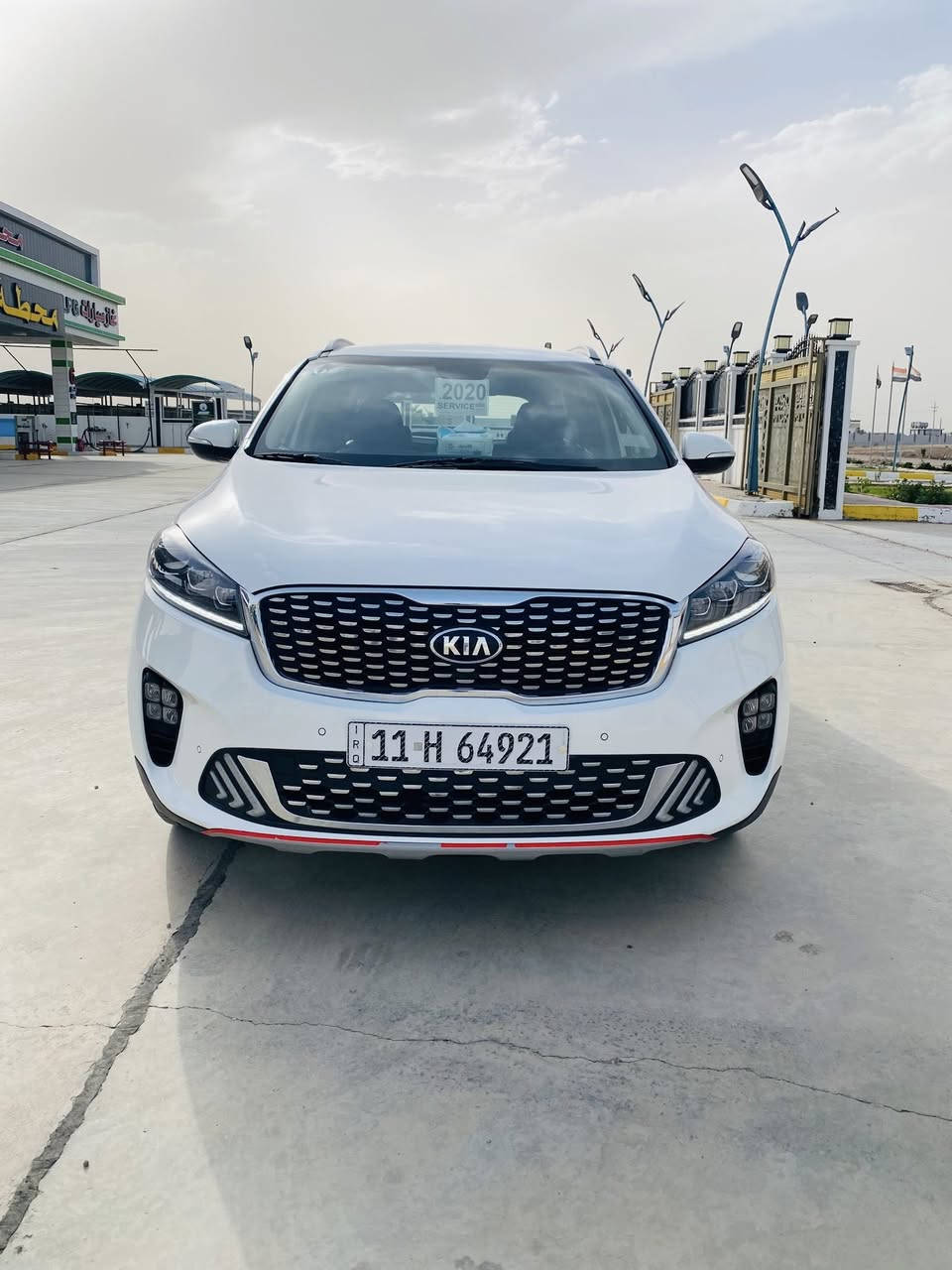 السلام عليكم 
سورنتو للبيع موديل 20
فول مواصفات عده الفتحه 
ماشيه 100 السياره جديده
مكفوله كفاله عامه 
مكاني عامريه الفلوجه 
***********
***********
السعر265وبيها مجال قليل
