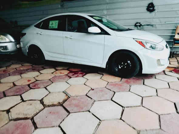 ..هونداي اكسنت 2016وارد امريكي حادث قبق جنطة وبيهة طخة بل عراق جاملغ وباب  محرك 1600السيارة شاشة كامرة تحكم جهتين  السعر 94ورقة بيه مجال بسيط العنوان بغداد الحبيبية نتصل تدلل
***********
.ل
