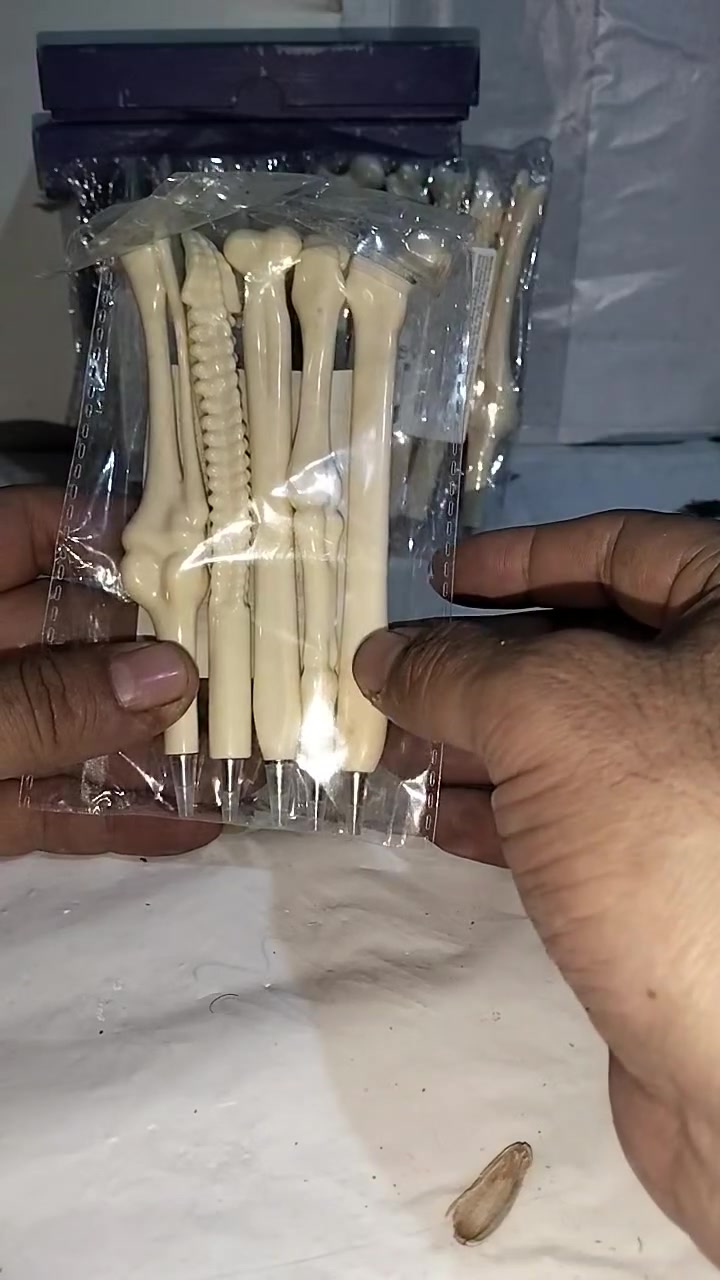 بسم الله الرحمن الرحيم 
الحجز برقم التليفوووووووووووووووووووووووون 
ده بقى قلم لحبايبنا بتاع توب شبيه العظم بتاع الانسان الشغل ده جاي ومستورد الخمسه قلم خمسه عضمه مختلف ب 250 جنيه متوفر خمس عروض
الحجز برقم التليفون والتسليم يوم السبت عند سينما ديانا في وسط البلد في قهوه الفنانين من الساعه 8:00 صباحا الى  الساعه 4:00 العصر باذن الله 
01097346233
01020701920


**إذا كنت صاحب هذا الإعلان وتريد حذفه لأي سبب، رجاءا أرسل رسالة إلى الدعم الفني**