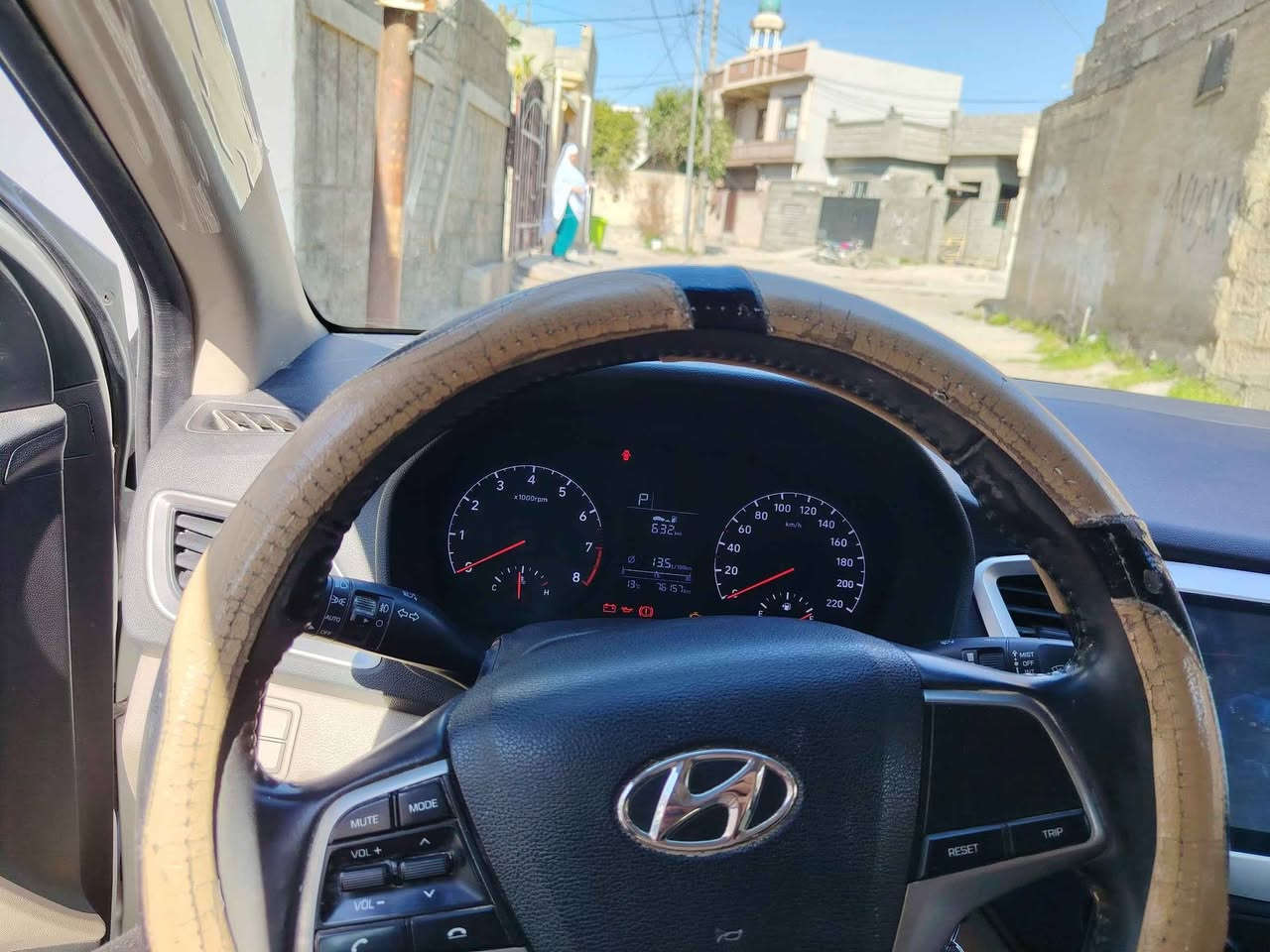 هذا السعر بي مجال مكاني كركوك
حادث السيارة مكلوبة (انقلاب)  بيدي
السيارة ماشية ٧٥ الف السيارة بحاله جيده مناقصها شي رقمها اربيل ديبيس, كركوك


**إذا كنت صاحب هذا الإعلان وتريد حذفه لأي سبب، رجاءا أرسل رسالة إلى الدعم الفني**