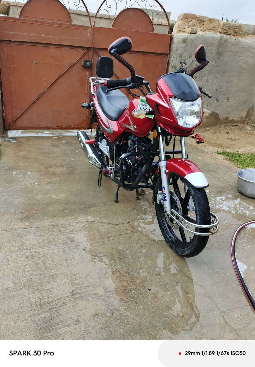 ماطور سايم موديل 2022 بعده وضع لشركه ماشي 17الف سعره مليون و150عنوانه عنه ناحيت ريحانه ***********
