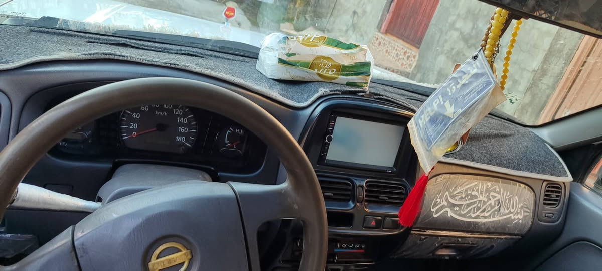 سەرەتابەناوی خوا نیسان پیکاب2002--تەبریت وپاوەرە-شاشە ایپادە --بەشەرتی گێڕو مەکینە و اکسل -- ڕەقەم باریکە  سەنەوی 3مانگە بەسەرچووە نرخ90گەڵا و معامەلەیەکی کەم ***********--*********** ناونیشان عەربەت السليمانية, العراق
