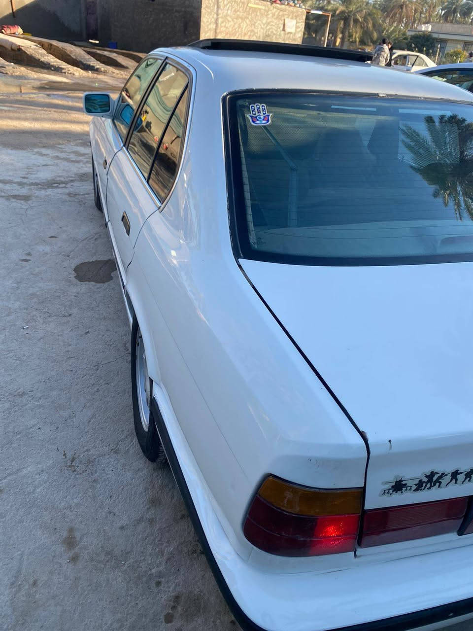 كير محرك توني شادهن25مسكر فانوس قبل 10ايام 

صدر امامي خلفي كله جديد 

تخم تاير جديد كهربيات كله جديده 

سلايت شغال طكتين 

تبريد ثلج شرط 

برده كهرباء خلفيه شغاله 

كشنات كهرباء شغاله 

شاشه وسستم صوت رهيب 

سياره جديده ومال جناي وبلعافيه عل ياخذه 

مكان بابل الكفل ...السعر 54وبي مجال 

***********
