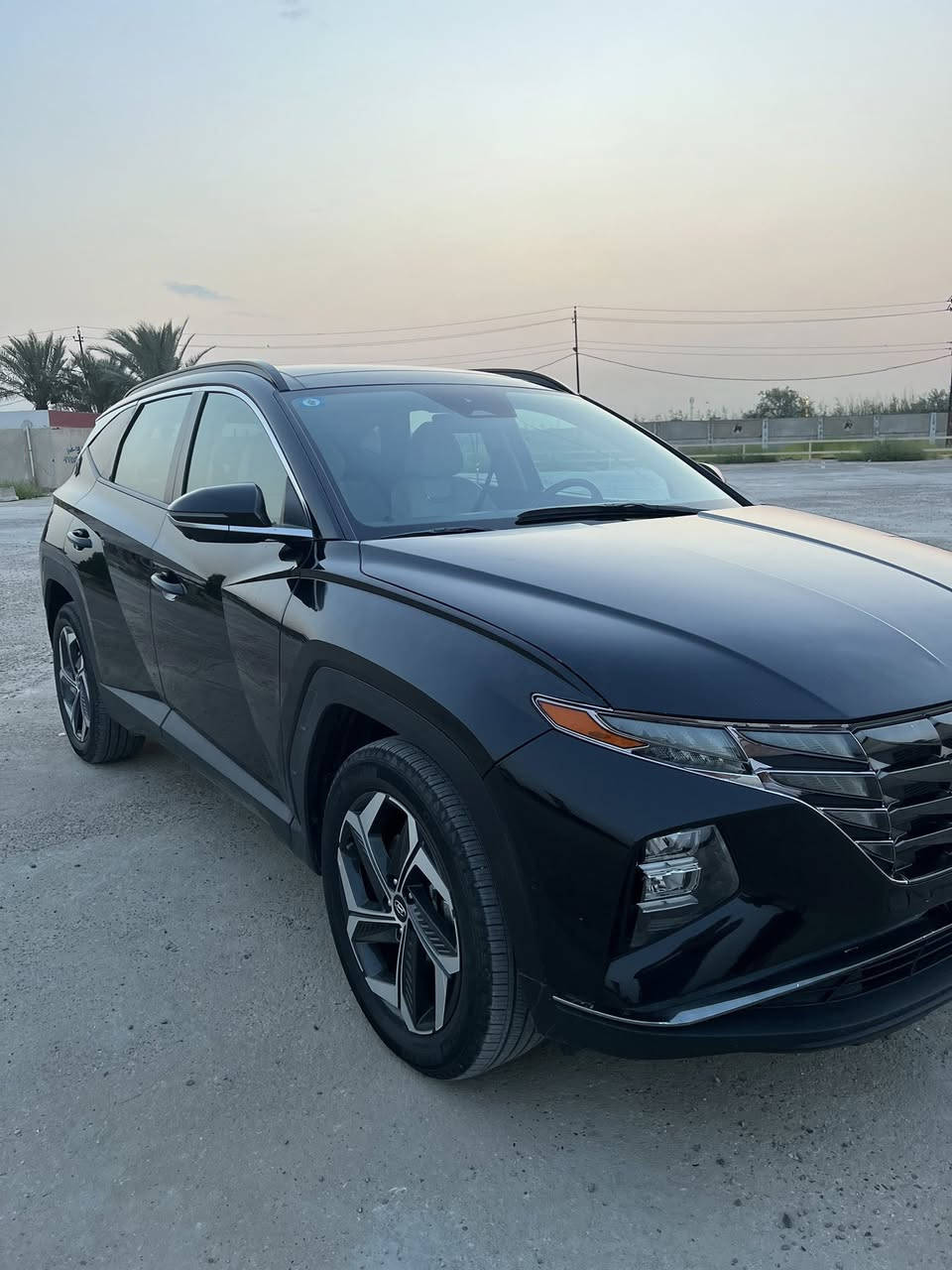 توكسان ‏Tucson -  2023  ليمتد
السياره رقم بغداد الجديد صفر غرامات
وارد امريكي 
مواصفات اوتوبارك فووول 1/1 VIP أعلى فئة 
حجم المكينه : 2500  
المسافه المقطوعه33   ميل مشي أمريكا مماشية بالعراق كلش قليل دوسات كتلوكات حجر بيئة كله موجودة السيارة جديدة جداً على وضع الشركة
 الضرر : 3 قطع صبغ  
 الايرباكات فقط دركة 
#مواصفاتها:  بانوراما /كشنات جلد / تدفئة تبريد بالكشنات/ كير كيبورد/كاميرات 360 / حساسات امامي خلفي/ تقديم وترجيع السيارة بالريمونت/ كراسي خزن الوضعيات الجلوس/شاشة ديجيتال/ بصمه تشغيل + بصمة ابواب+ صندوق  /شحن هاتف وايرلس/كامرا دوارة / شاشة كبيرة/ابل كار بلي + أندرويد اوتو /كشنات كهربائي /تشغيل عن بعد/رادارات أمامي وخلفي وجانبيه/ايقاف ذاتي/ويل كب كروم الحجم الكبير بلاك/ بكلايت لد/اشاير بالمري/تدفئة  بالكشنات/ تحديد مسار/ نظام ايكو +سبورت + سمارت/هند بريك بصمه /اوتو هولد/ لايتات زنون عدسه عالي ناصي/ رادار امامي /قطعتين تبريد/ تبريد بيانو مناخين منفصل/مراية اوتودم/ شاشة اعطال /حساس اطارات/اريل نفكيشن/صندوق حساس يفتح عند الاقتراب وبعد بيها مواصفات
_____________________________
تواصل فيس واتساب جميع برامج التواصل 
_____________________________
رقم الهاتف *********** مكان السيارة بغداد 
(السعر 205 قابل للتفاوض)
