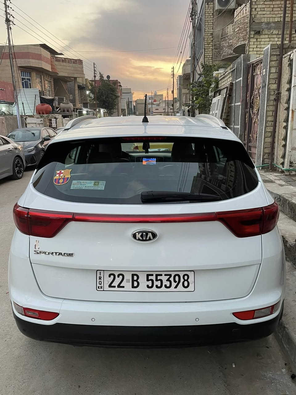 سبورتج موديل ١٩  سياره نضيفه كلش ماشيه  ميه رقم جديد  سعر ١٩٠.               ***********
