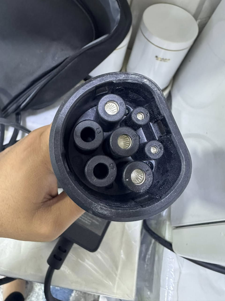 شاحنة سيارة التفاصيل بالفيديو شاشتها طافية الي تفيده خلي ينطي سعر


**إذا كنت صاحب هذا الإعلان وتريد حذفه لأي سبب، رجاءا أرسل رسالة إلى الدعم الفني**