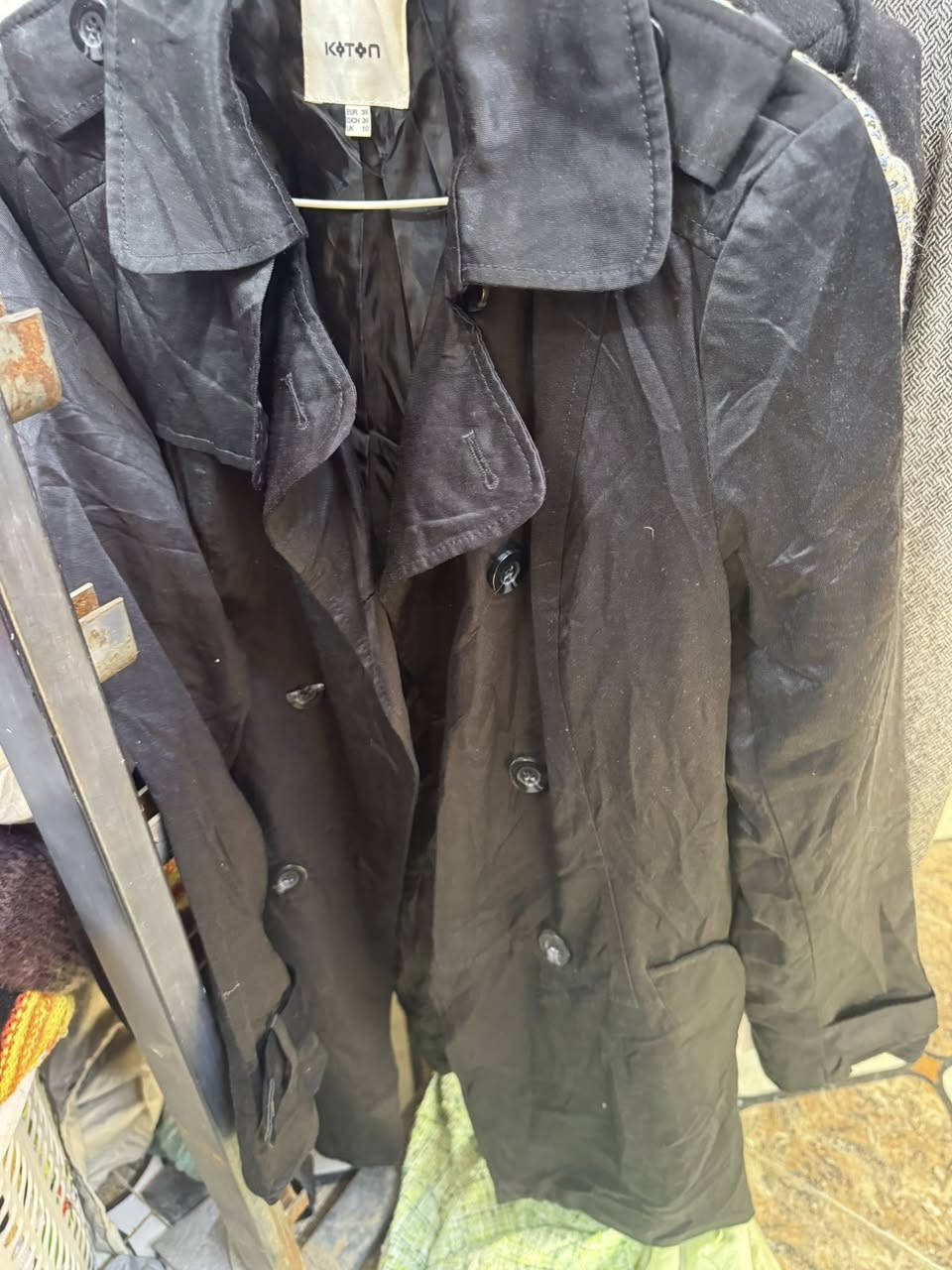 السلام عليكم ستره القطعه بالف مكاني شارع المركز مقابيل صالون تركي
محل بالات كلشي موجود 
رقمي بي وتساب ***********
