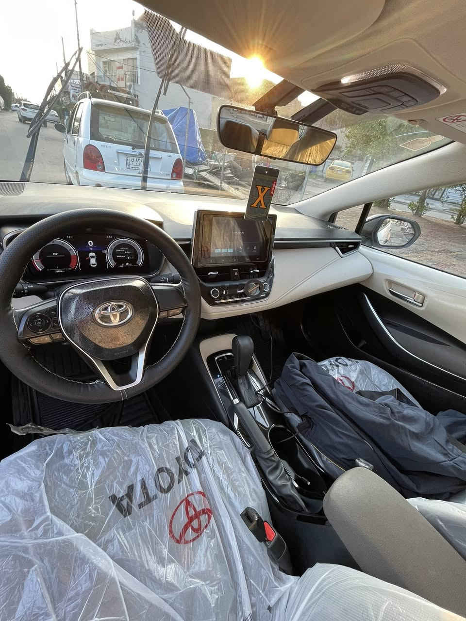 للبيع ساز موديل 23بيه طخه نفس مموضح بلصوره ماشيه 55اي نقص مابيه
177وبيه مجال 
***********
