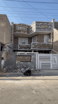 دار للبيع مساحه 150 متر. في منطقة الشارقه  قرب حي الحسين في حي الجهاد....