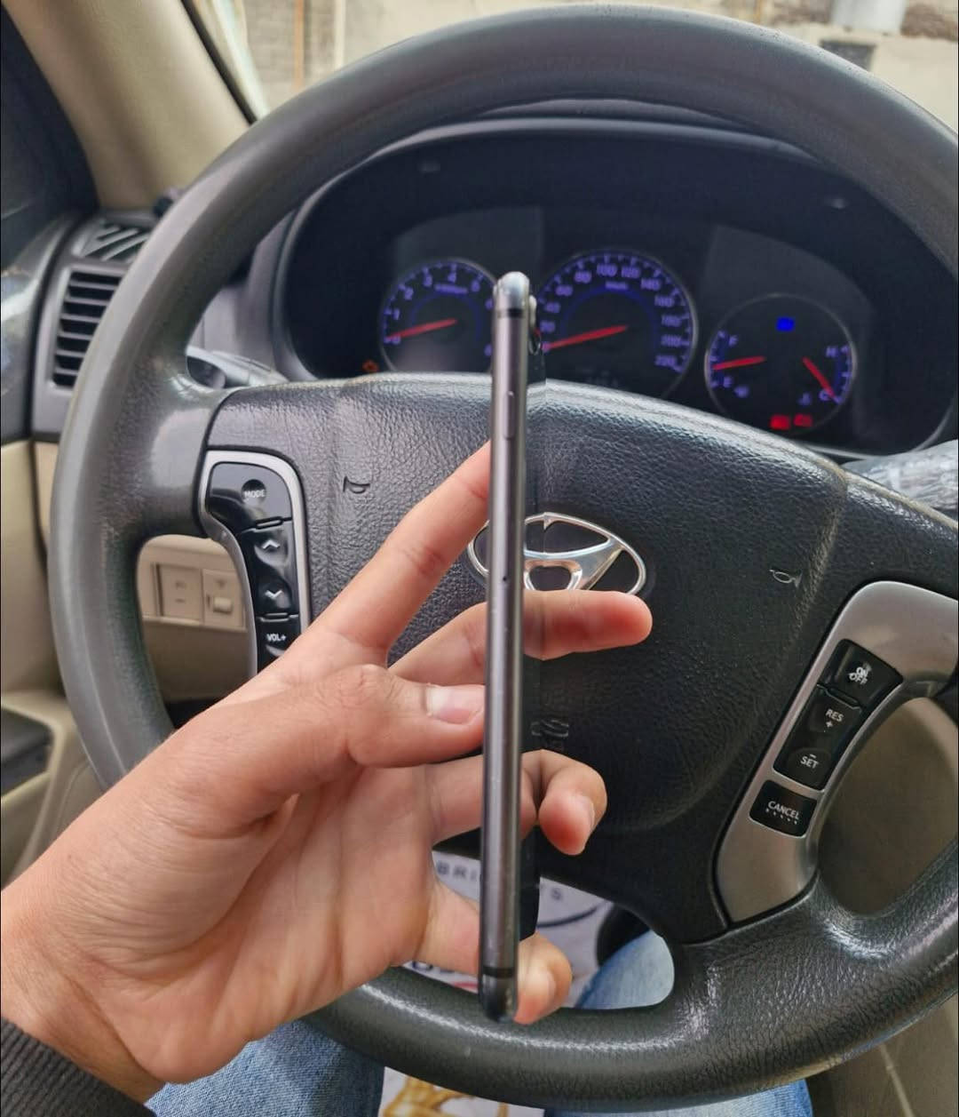 ايفون 8 بلاص 

🔺مامفتوح 
🔺ذاكراه 64
🔺بطاريه 69
‼️ جهاز فول 
السعر 145 وبي مجال بسيط 
للبيع ومروس 
@إشارة


**إذا كنت صاحب هذا الإعلان وتريد حذفه لأي سبب، رجاءا أرسل رسالة إلى الدعم الفني**