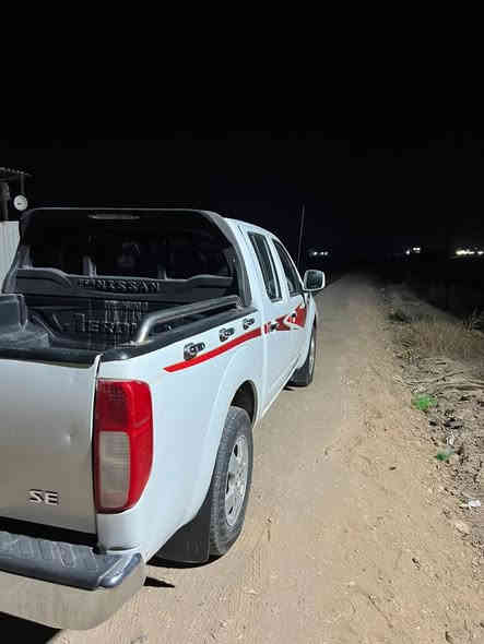 سلام عليكم نيفاره للبيع
موديل2013
بيها جاملغ وبنيد رقم بابل  السعر105وبيها مجال 
لاستفسار عل رقم 
***********
***********
