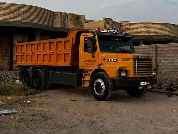 سلام عليكم سياره للبيع موديل 80 رقم بابل انكليزي مكينه 12 لاصرف ولابخار كير ناعم مجموعه بايجر 19 تخم تاير سياره جاهزه كبل للشغل مسجله بلمانه بيهه جي بيس شرط التحويل السعر 150 وبيهه مجال لطيبين الاتصال ***********
